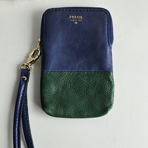 Fossil Leather Wristlet – Blue & Green Colorblock
